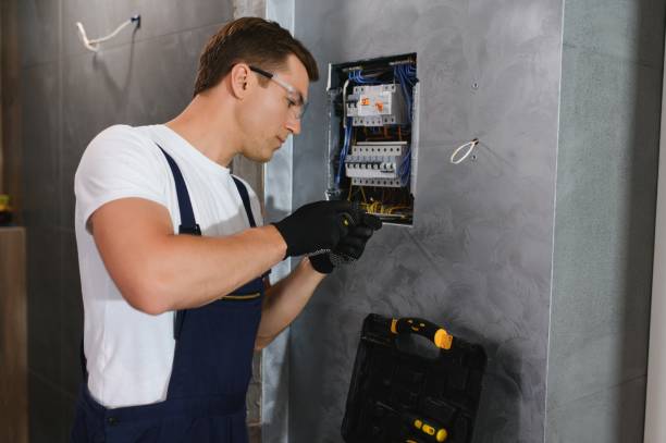 Best Commercial Electrician Services  in Redding, CA